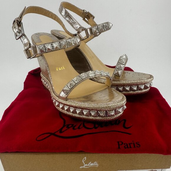 Louboutin Cork Studded Pyradiams 110 Platform Wedge - Size 39 - Picture 1 of 7